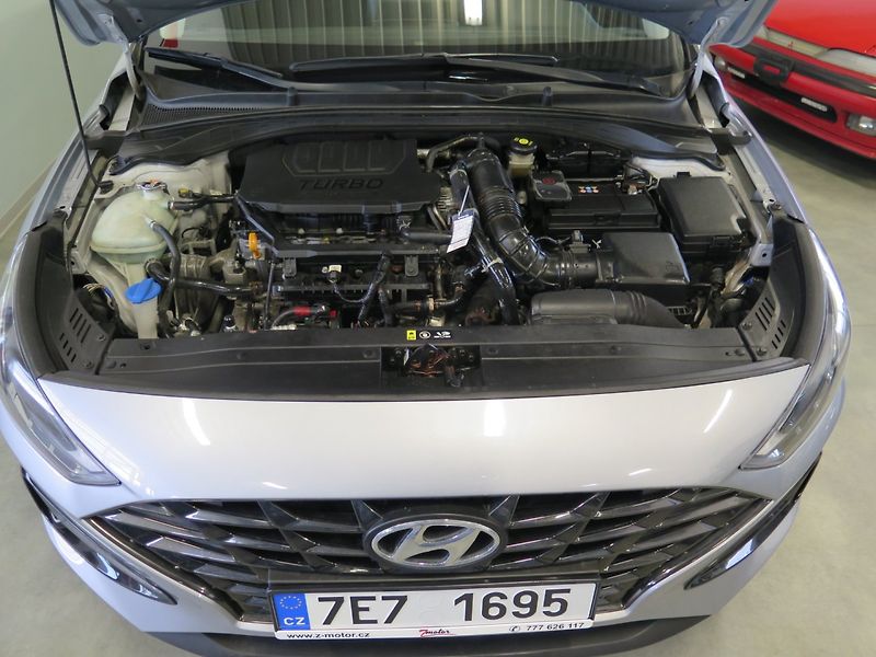 Hyundai i30 (2021) 1.5T-GDi MHEV,tažné,kamera,nav - fotka 26 z 29