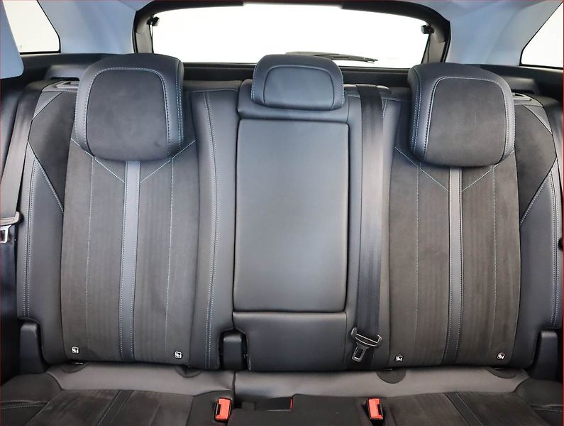 Peugeot 3008 (2020) Active 1.5 BlueHDi, Automat - fotka 10 z 22