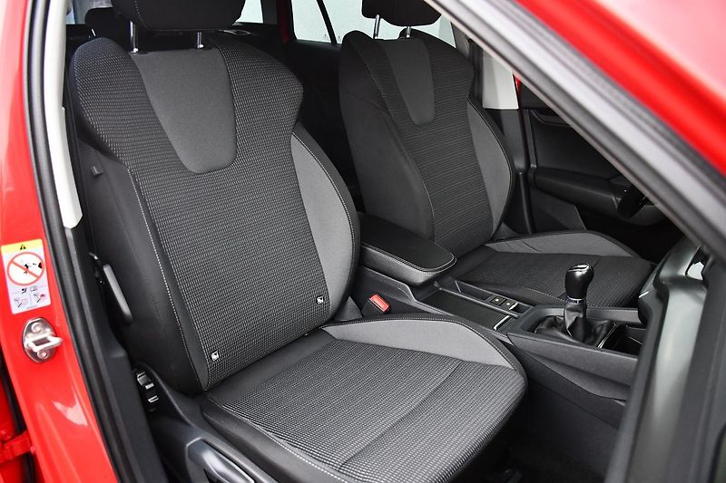 Škoda Octavia 1.5TSi ČR 1M Ambition - fotka 19 z 41