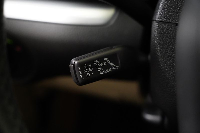 Volkswagen Sharan - fotka 17 z 25
