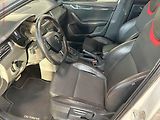 Škoda Octavia (2014) 2.0TDi, 2.maj, DSG, navi - náhled 9