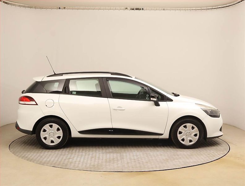 Renault Clio (2013) 1.2 16V, Tempomat - fotka 6 z 20