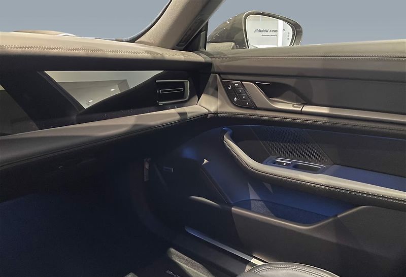 Porsche Taycan 4S Sport Turismo HuD BOSE 360 - fotka 19 z 23