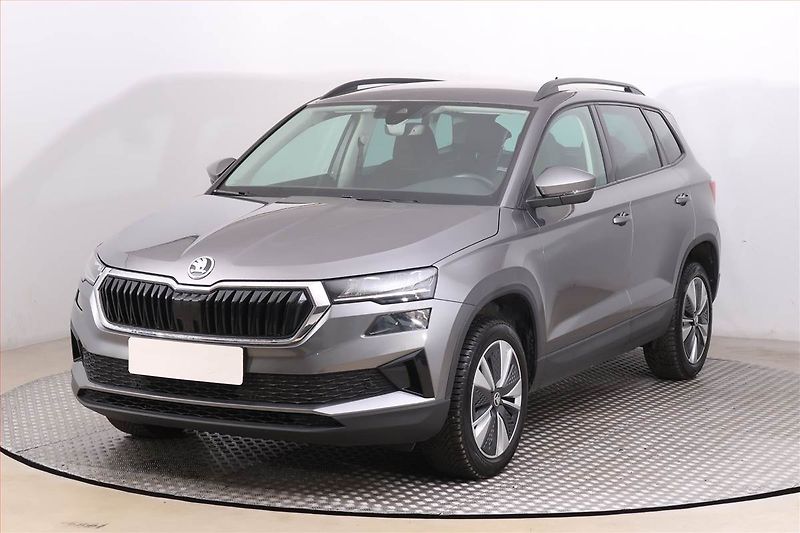 Škoda Karoq (2022) 2.0 TDI - fotka 2 z 21