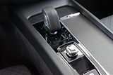 Volvo XC60 B4 CORE*KAMERA*DPH*ČR 1.MAJ* - náhled 22