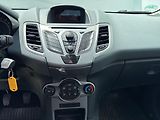 Ford Fiesta 1.3i, 44kW, Klima, Výhřevy - náhled 9