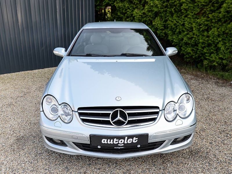 Mercedes-Benz CLK (2007) 220 CDI AVANTGARDE - fotka 10 z 20