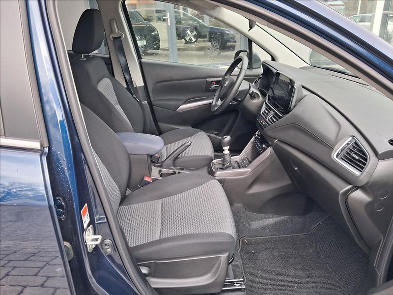 Suzuki SX4 1,4 MHEV Premium - fotka 15 z 19