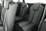 Peugeot 5008 (2018) Allure 1.6 BlueHDi, 7 míst - náhled 17