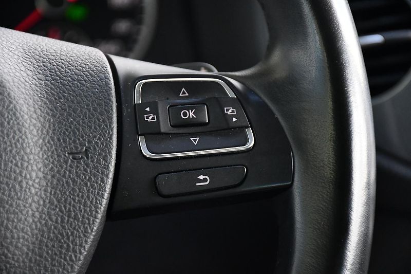 Volkswagen Tiguan 2.0TDi 110kW TAŽNÉ DSG 4MOTION - fotka 28 z 47