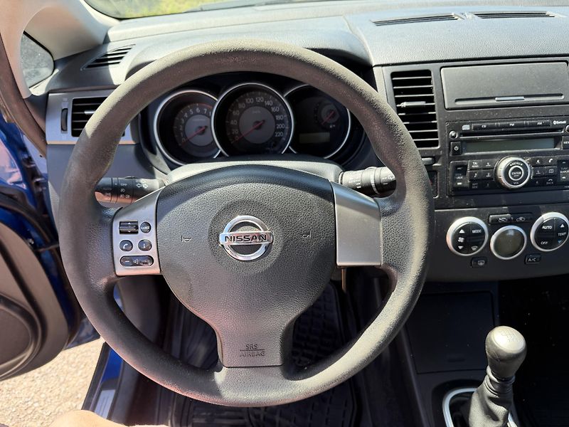 Nissan Tiida 1.8i - fotka 18 z 20