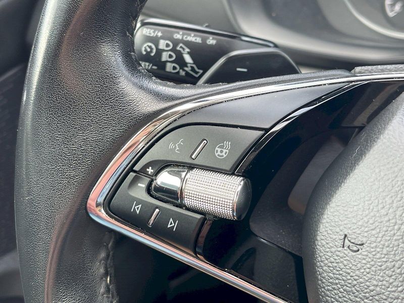 Škoda Octavia (2024) 1.5 TSI e-TEC 110kW DSG Select - fotka 8 z 35