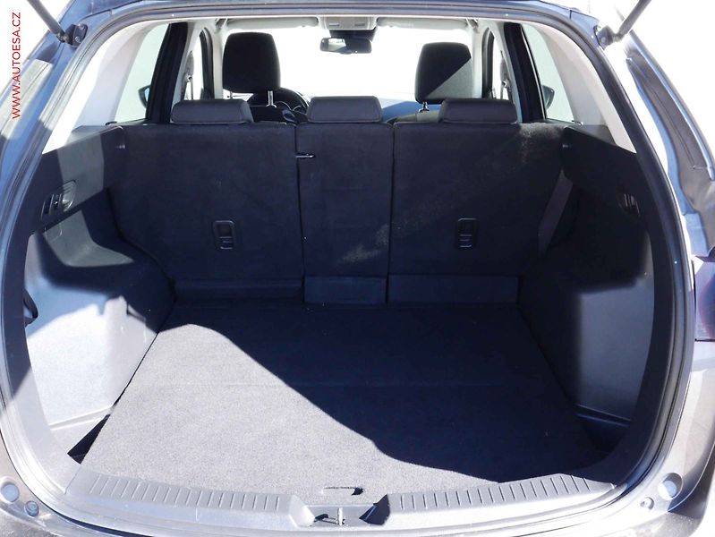 Mazda CX-5 (2015) 2.0 Skyactiv-G, 2.maj, STK7 - fotka 7 z 16