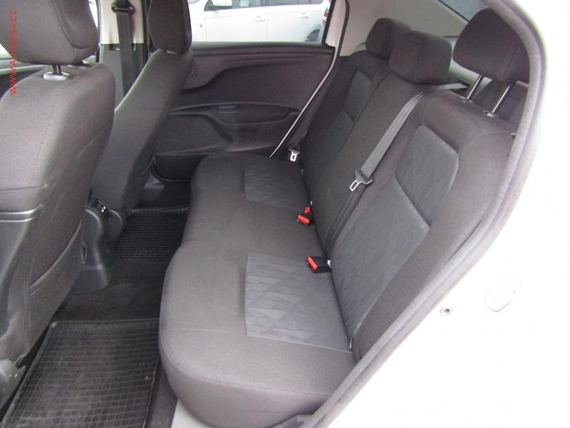 Citroën C-Elysée (2019) 1.2i, AC, tempo, park.asist - fotka 10 z 16