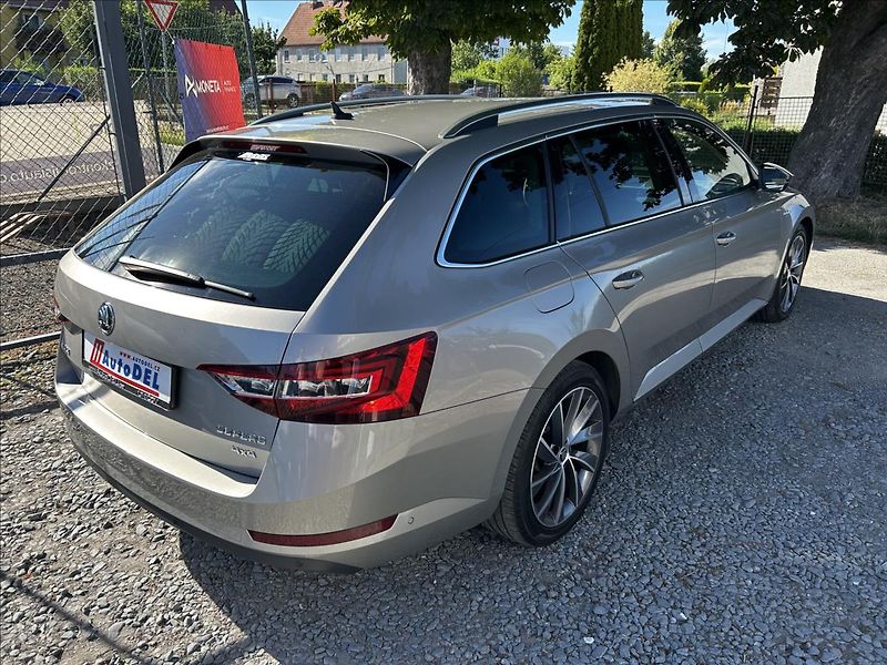 Škoda Superb 2,0 TDi 4x4  L&K DPH WEBASTO - fotka 7 z 50
