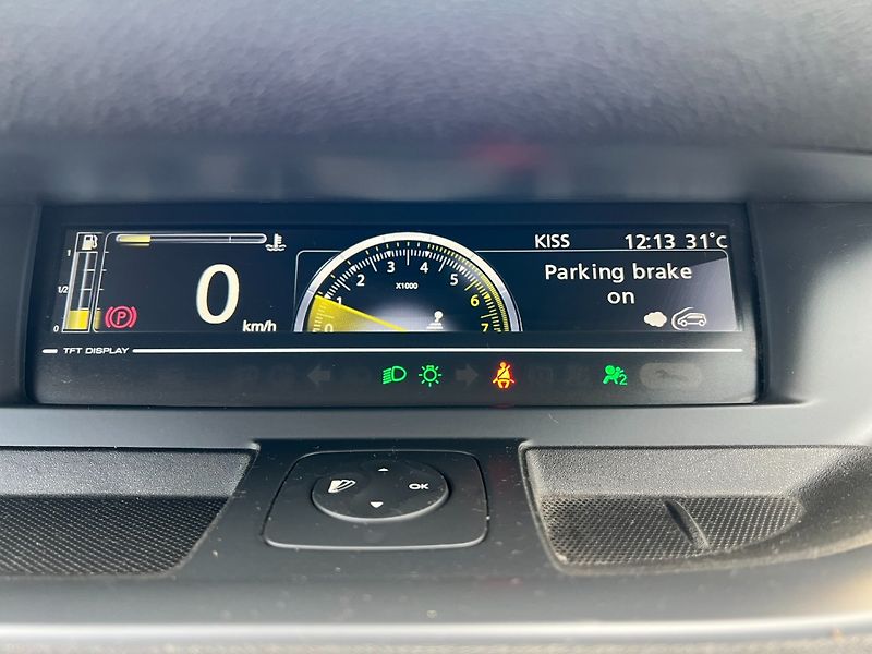 Renault Scénic (2012) 1.6 16V 81kW!ČR! Nové rozvody! - fotka 15 z 22
