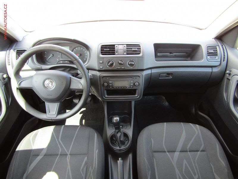 Škoda Roomster (2014) 1.2 TSi, ČR, AC - fotka 8 z 13