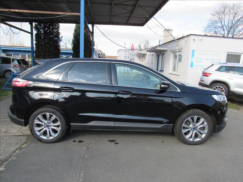 Ford Edge 2,0 TDCi EcoBlue 175kW 4x4 Aut - fotka 8 z 33