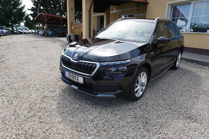 Škoda Kamiq (2022) 1,0 81 kW - fotka 1 z 35
