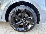 Bentley Bentayga Extended Wheelbase Azure V8 - náhled 32