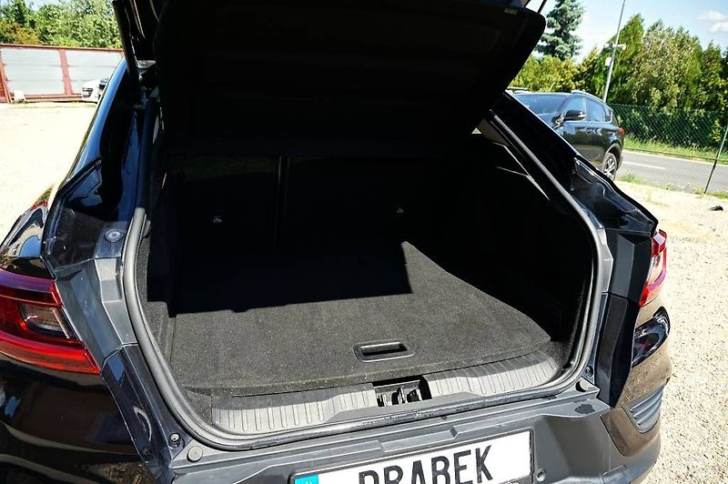 Renault Arkana (2021) INTENSE 1,6 E-TECH 105 kW - fotka 12 z 57