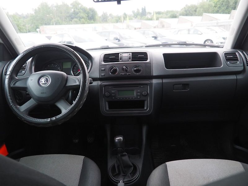 Škoda Fabia (2013) 1.4i - fotka 19 z 41