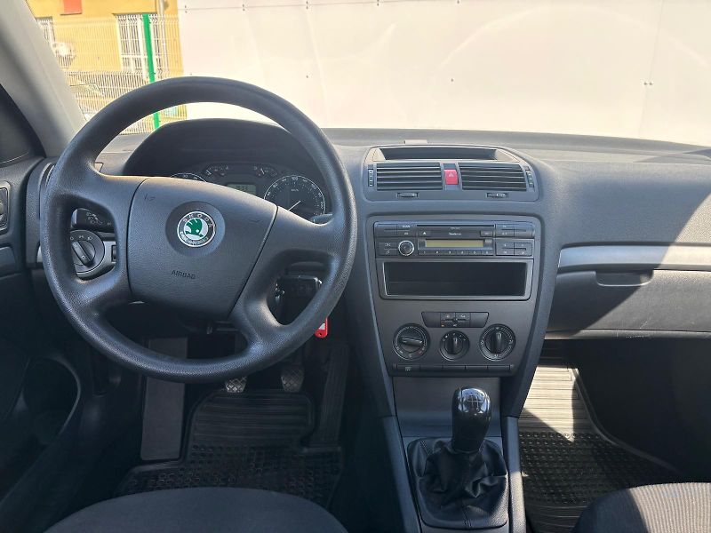 Škoda Octavia 1.9 TDI / 77 kW - fotka 5 z 25