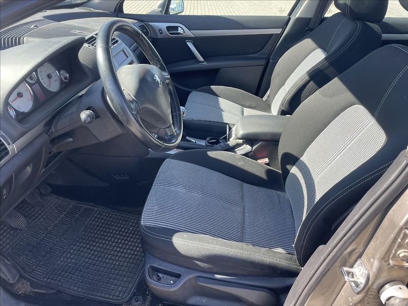 Peugeot 407 2,0 HDi 100kw SW Klima ESP - fotka 7 z 30