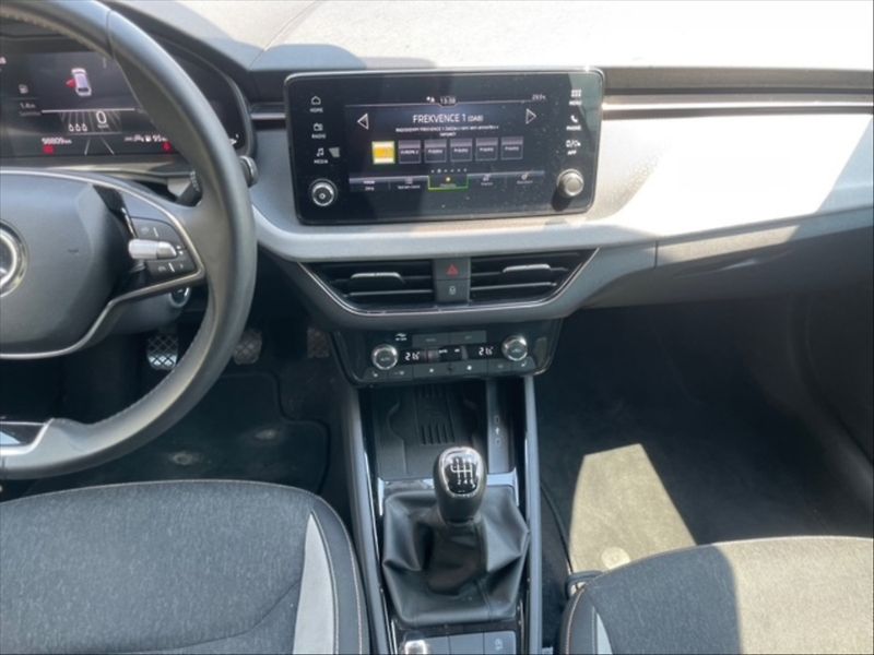 Škoda Scala 1,0 TSI 85 Selection - fotka 10 z 11