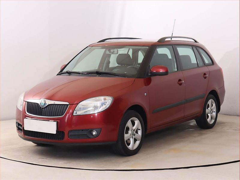 Škoda Fabia (2008) Ambiente 1.2 12V, Serv.kniha - fotka 2 z 15