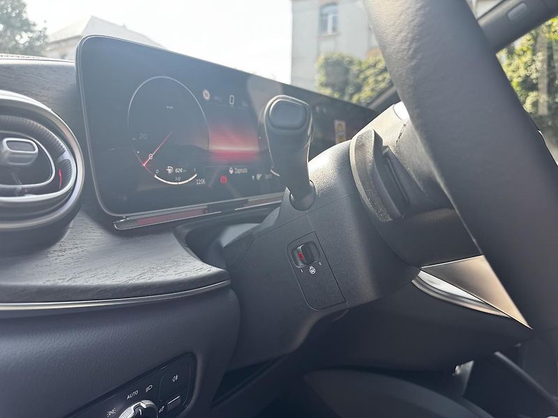 Mercedes-Benz Třídy V V 300d / Exclusive / L / 4M - fotka 17 z 31