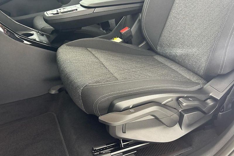 BMW X1 xDrive23d - fotka 7 z 23
