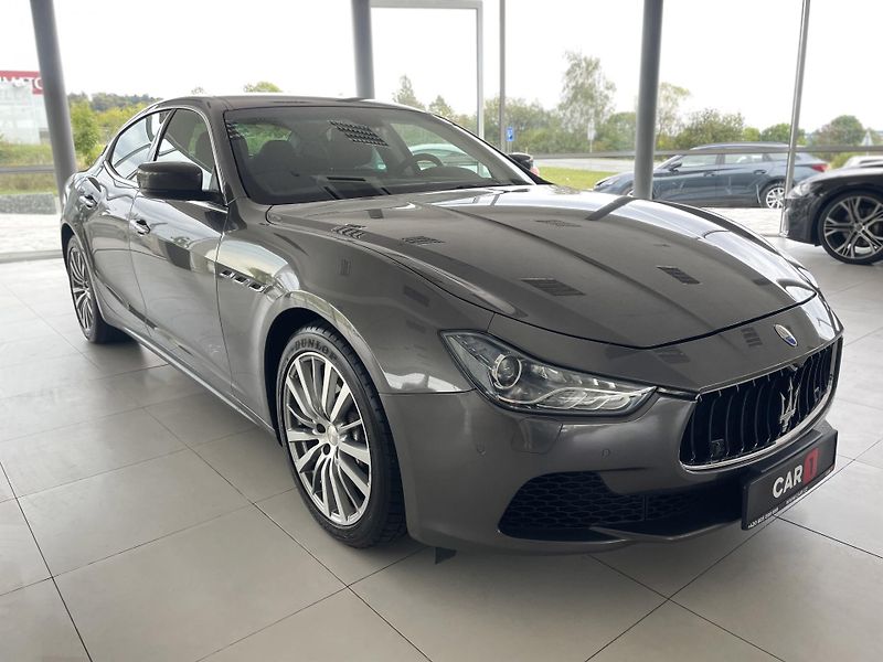 Maserati Ghibli SQ4 302kW*V6*REZERVACE! - fotka 4 z 38
