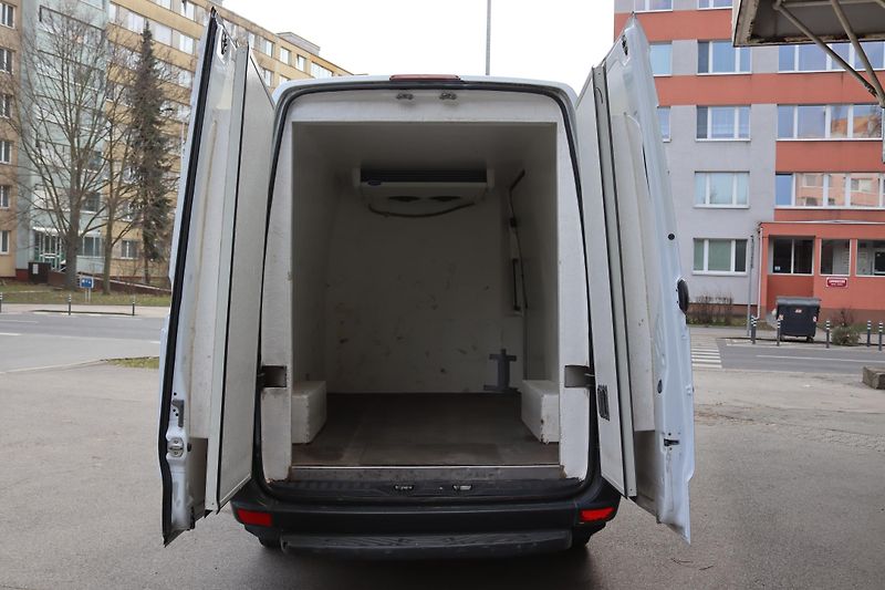 Mercedes-Benz Sprinter 310 CDI / S KAWA L2H3 CHLADÍCÍ - fotka 29 z 39