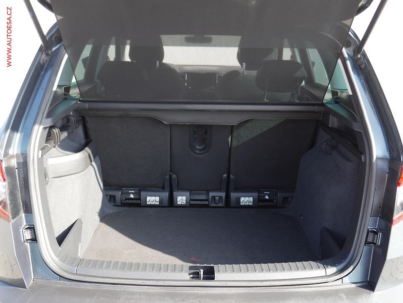Škoda Karoq (2019) 1.6 TDi, Soleil, DSG, LED, - fotka 7 z 21