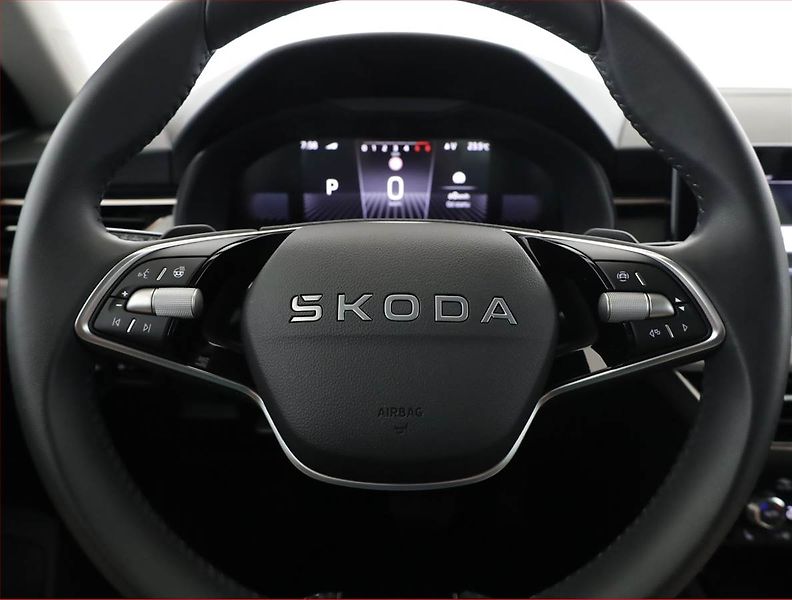 Škoda Scala (2025) Top Selection 1.0 TSI - fotka 8 z 21