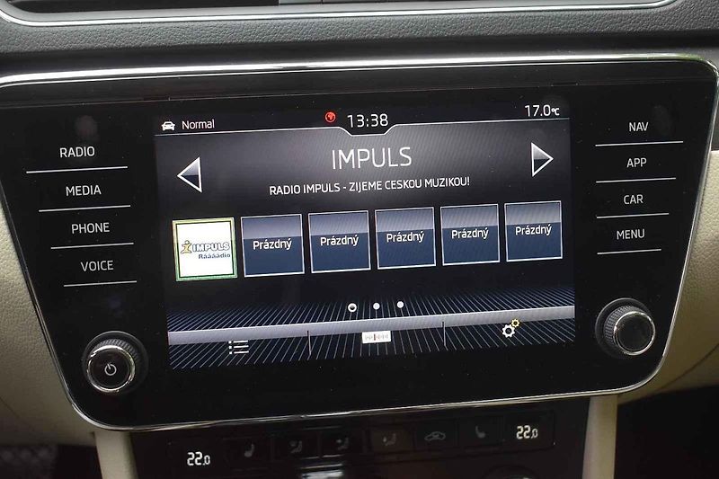 Škoda Superb třetí generace je spolehlivé auto na dlouhé cesty