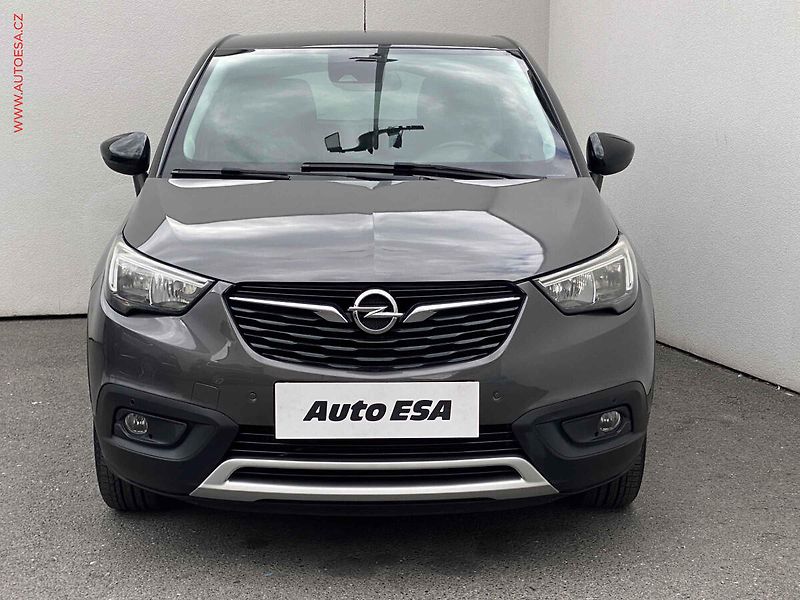 Opel Crossland X (2019) 1.2 T, Innovation, navi, - fotka 2 z 19