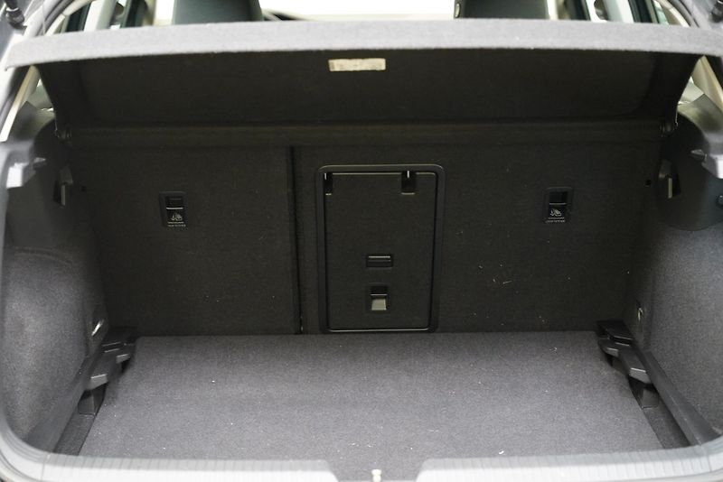 Volkswagen Golf - fotka 25 z 25