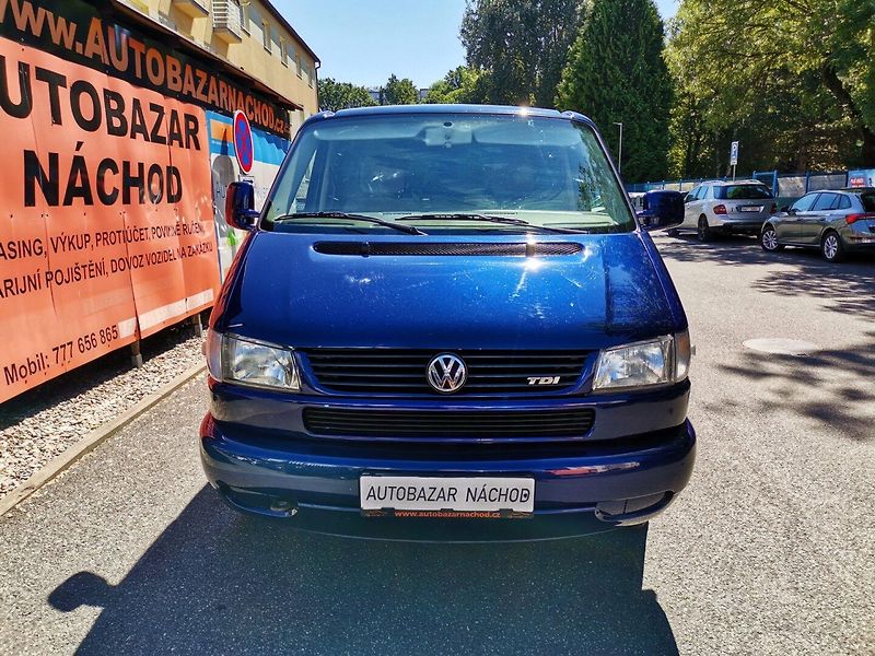 Volkswagen Caravelle (2003) 2.5TDi 75kw 8míst Long AC TZ - fotka 7 z 27