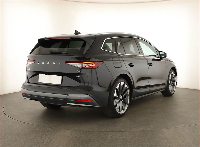 Škoda Enyaq (2021) Suite iV 60 (62 kWh), SoH 92% - fotka 5 z 18