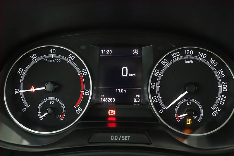 Škoda Fabia (2022) Ambition 1.0 TSI, ČR,1.maj - fotka 12 z 14