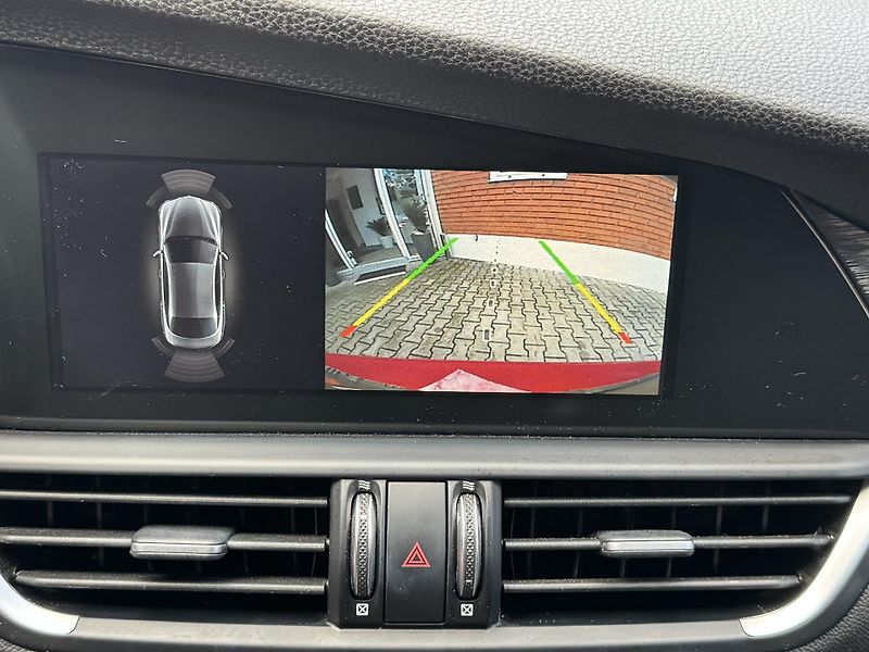 Alfa Romeo Giulia 20-Q2-148KW-FACELIFT-SUPER - fotka 22 z 27