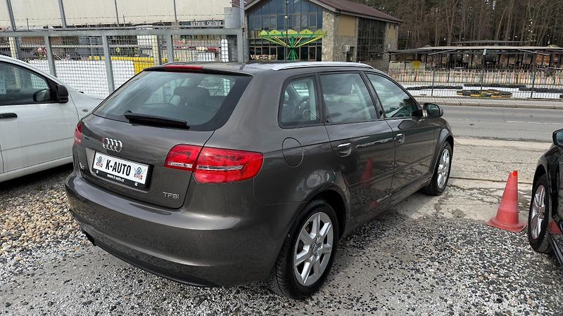 Audi A3 (2011) 1.4TFSi 92kW REZERVOVANO - fotka 4 z 25