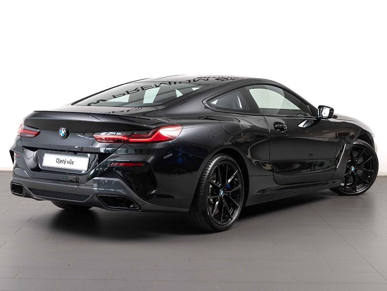 BMW Řada 8 M850i xDrive Coupe - fotka 5 z 21