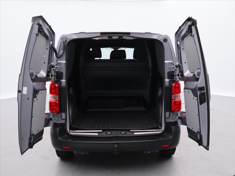 Toyota ProAce 2,0 D 106kW CZ DPH - fotka 9 z 27