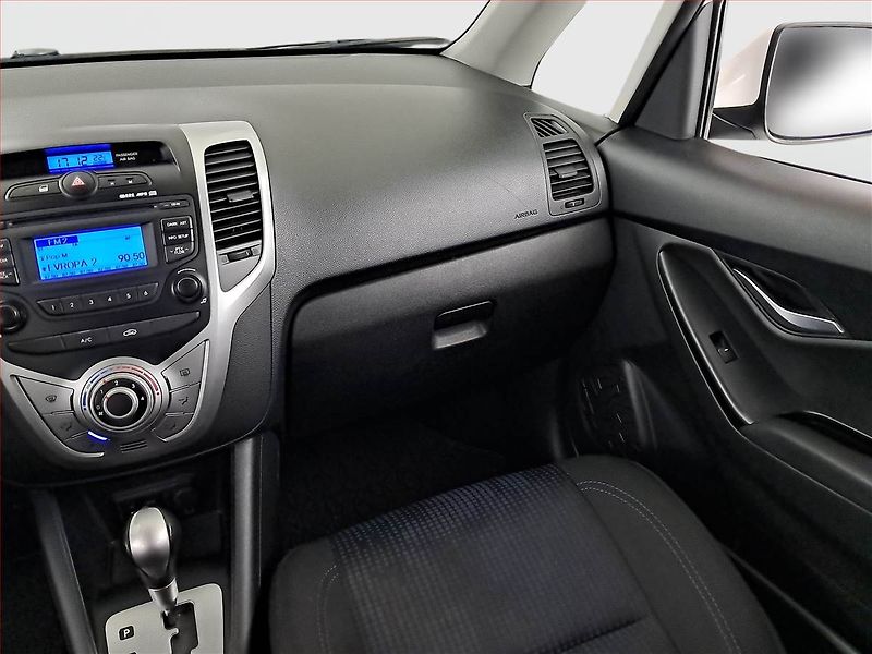 Hyundai ix20 (2014) 1.6 CVVT, LPG, Automat - fotka 8 z 17