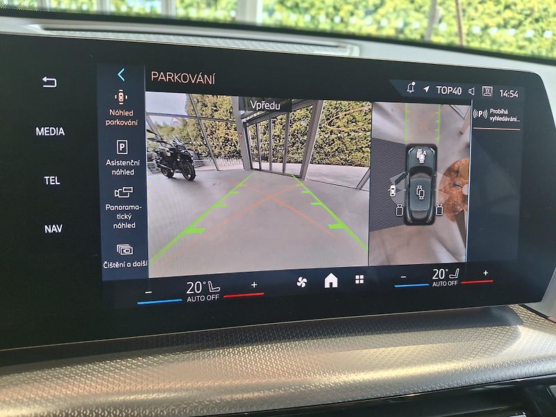 BMW X2 xDrive20d M-Sport - fotka 22 z 27