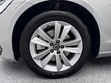 Volvo V60 (2026) B4 AUT CORE - náhled 18