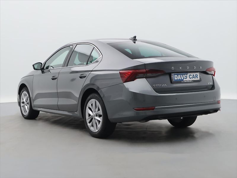Škoda Octavia 1,5 TSI DSG Style Matrix DPH - fotka 5 z 35
